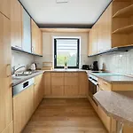Kms Homes - Garden - Netflix - Modern * Günzburg