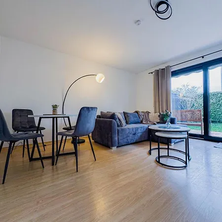 Lägenhet Kms Homes - Garden - Netflix - Modern *